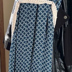 Long dress with crochet belt